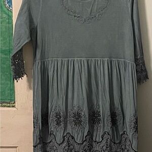 POL Charcoal/Slate Blue Embroidered Tunic